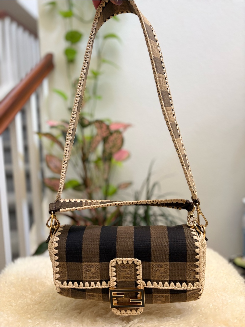 FENDI Fabric Jacquard Raffia Straw Pequin Gingham Woven Baguette Beige Black - Picture 16 of 16